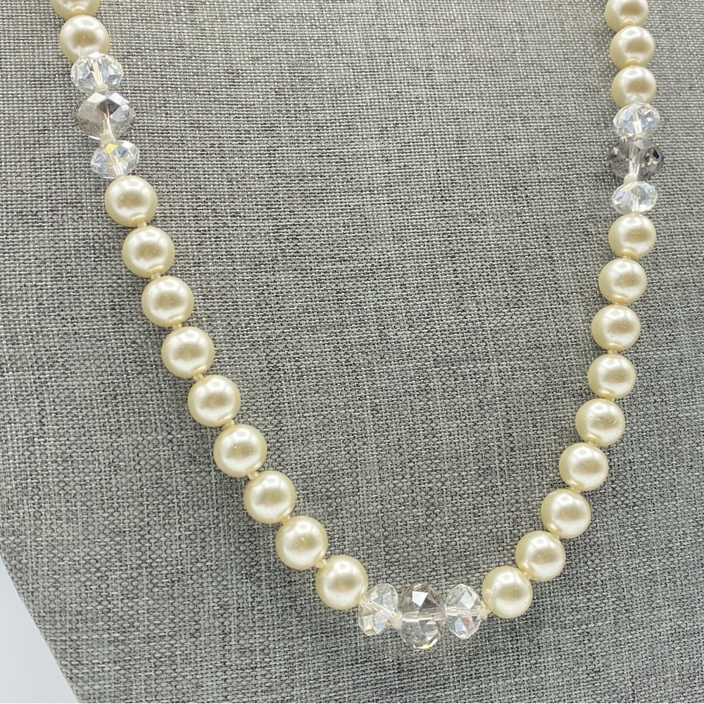 Kissaka Signed Hand Knotted Faux Glass Pearl Necklace Faceted Crystal Long - Picture 3 of 8